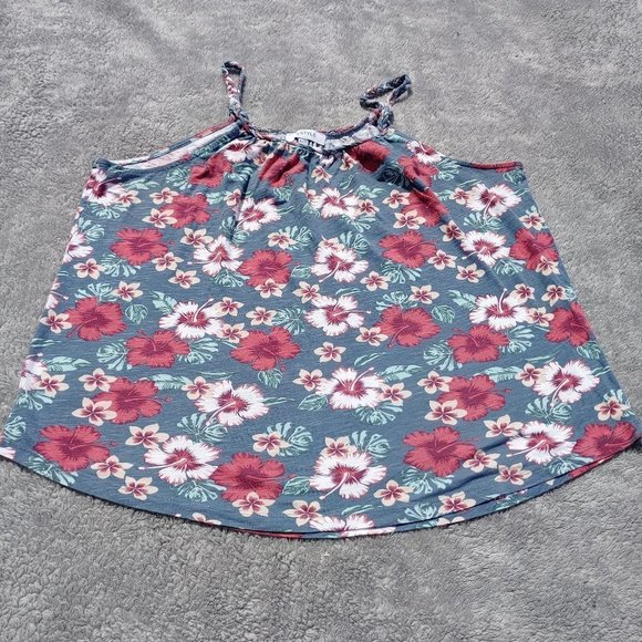 Copy - MY StyleFlowered Tank - Picture 3 of 4